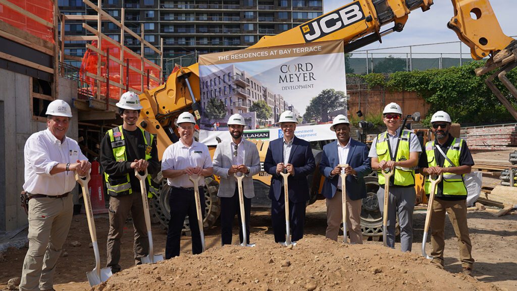 callahan-joined-client-cord-meyer-for-queens-groundbreaking